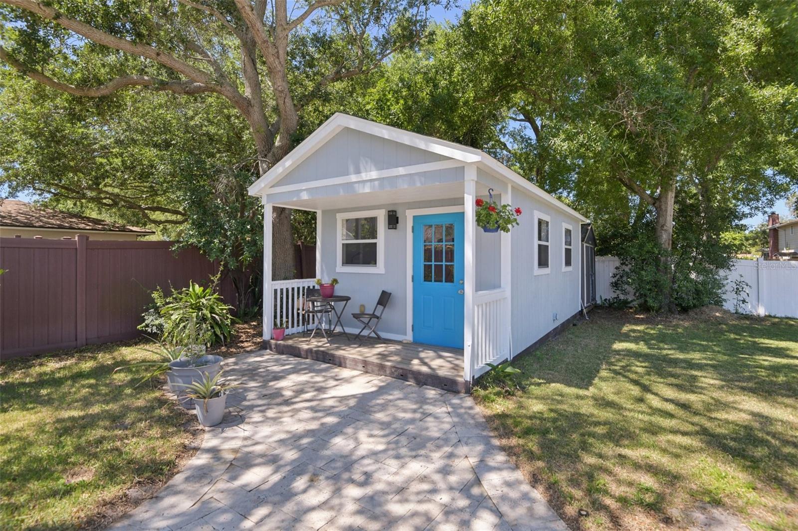 Image 28 of 35 For 10000 Bay Street