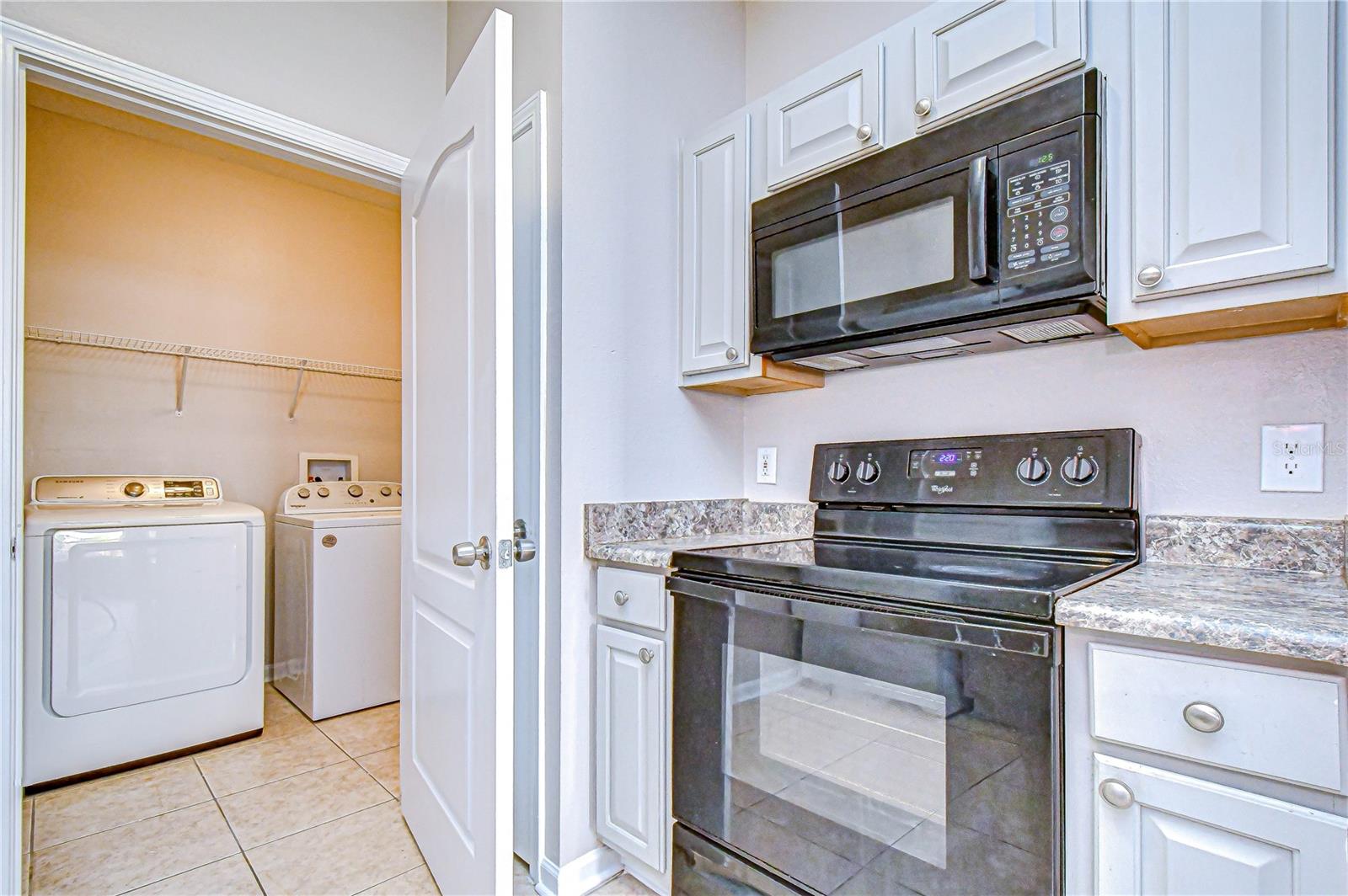 Image 26 of 61 For 17942 Villa Creek Drive 17942