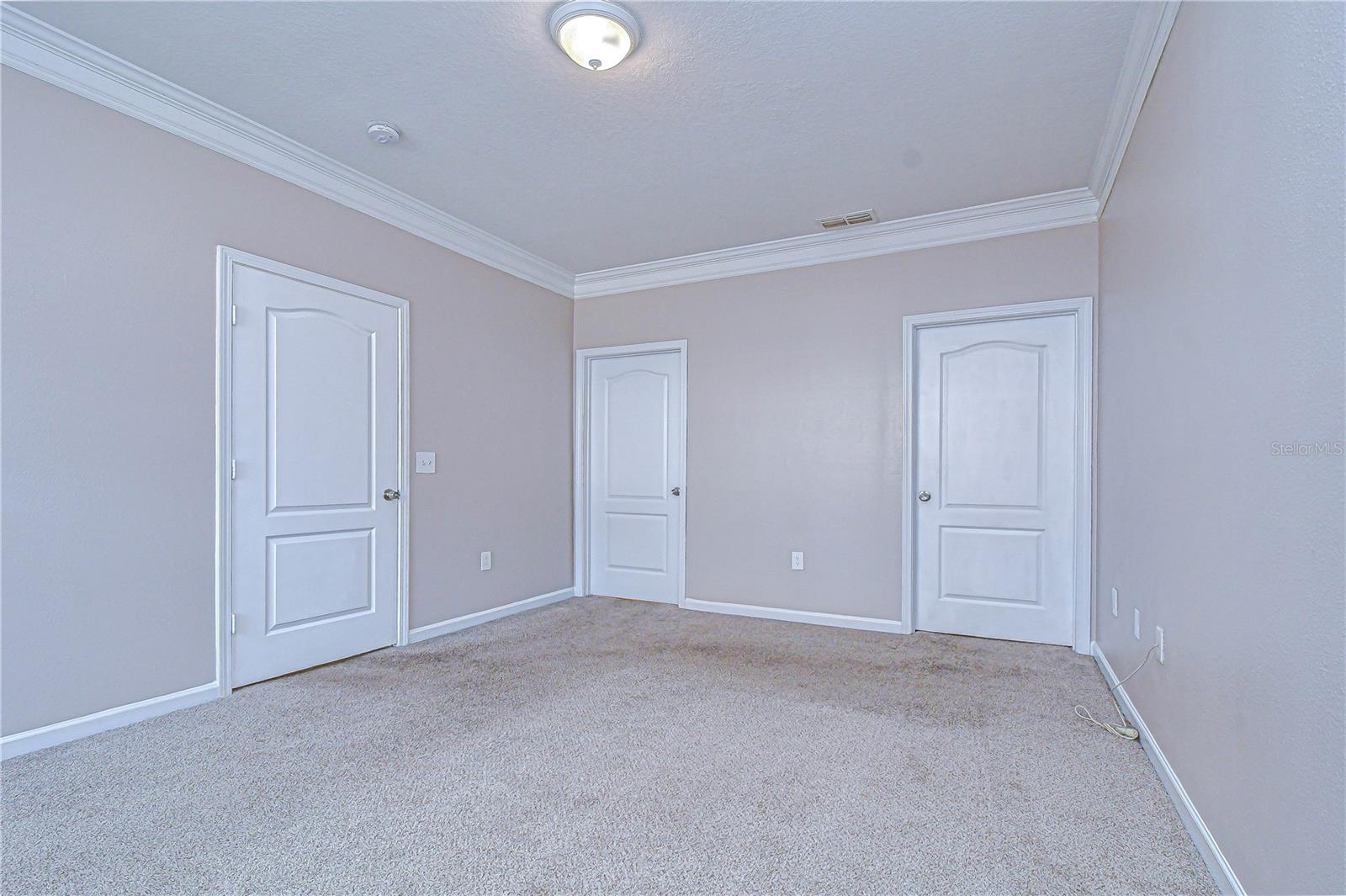 Image 29 of 61 For 17942 Villa Creek Drive 17942