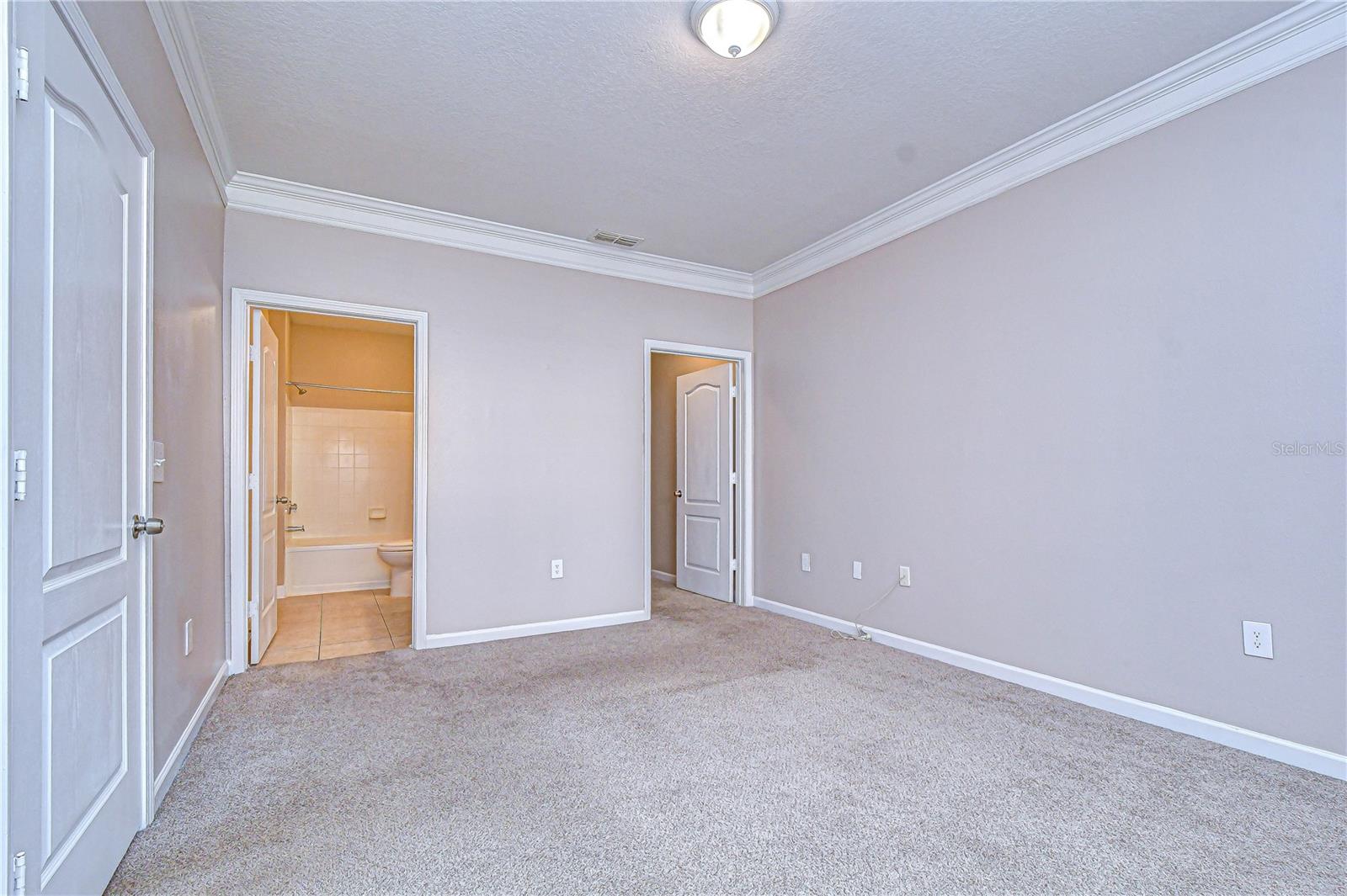 Image 31 of 61 For 17942 Villa Creek Drive 17942