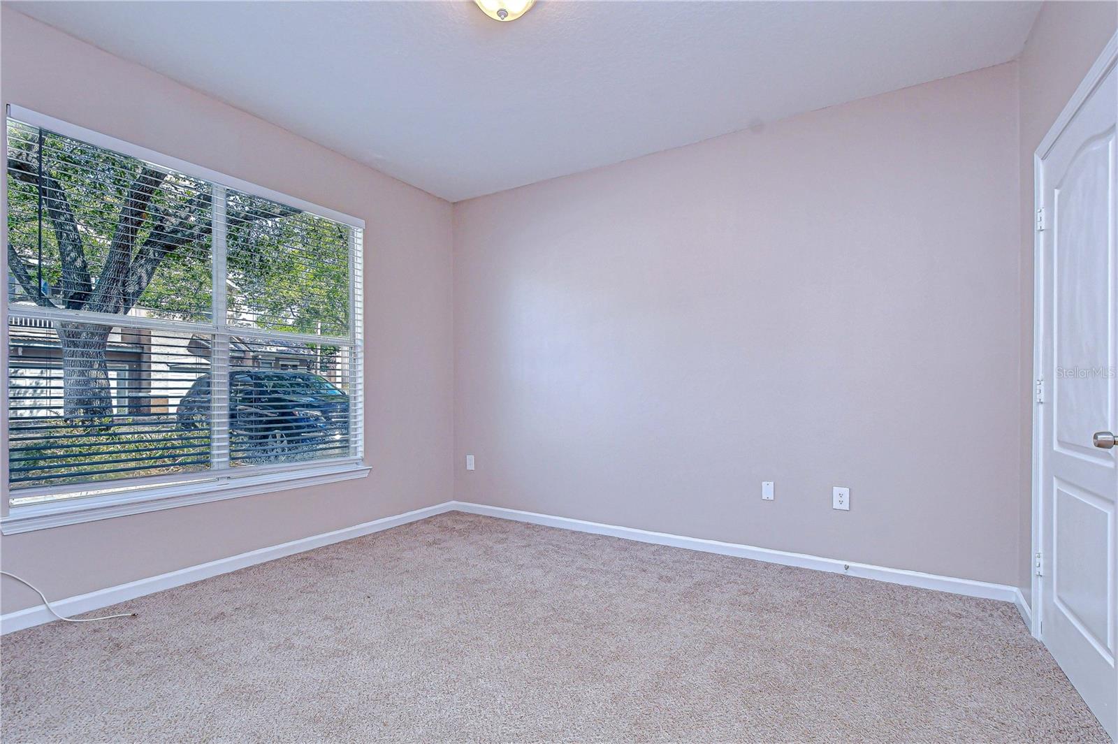 Image 37 of 61 For 17942 Villa Creek Drive 17942