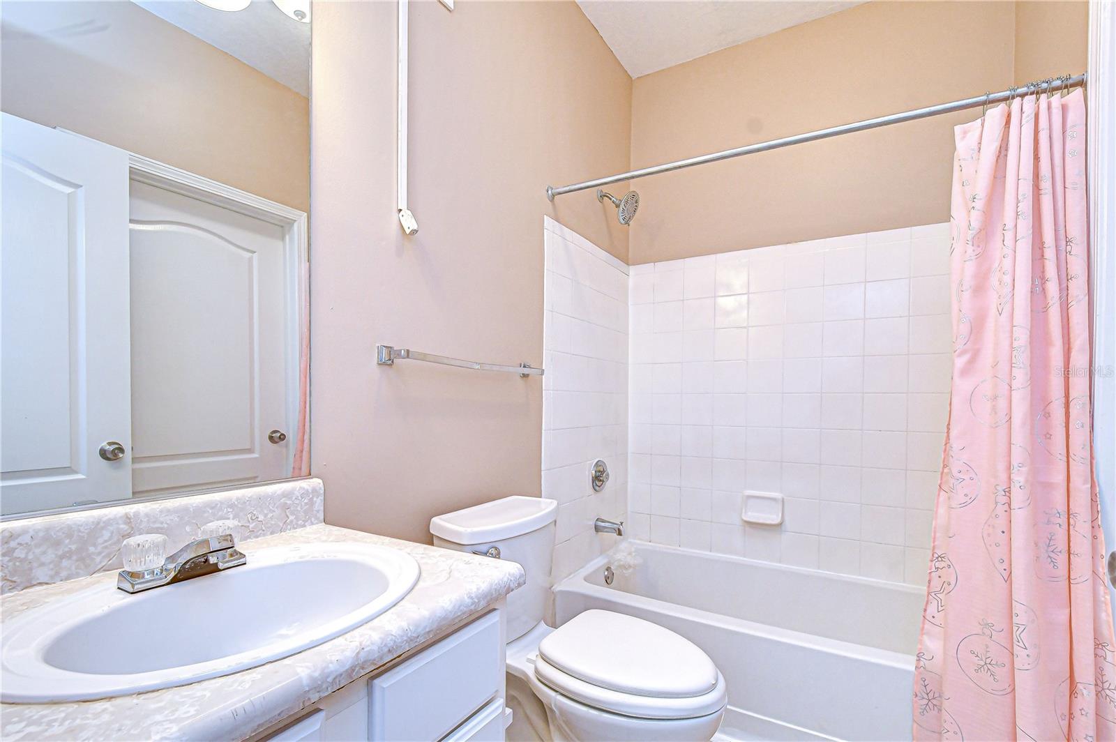 Image 43 of 61 For 17942 Villa Creek Drive 17942