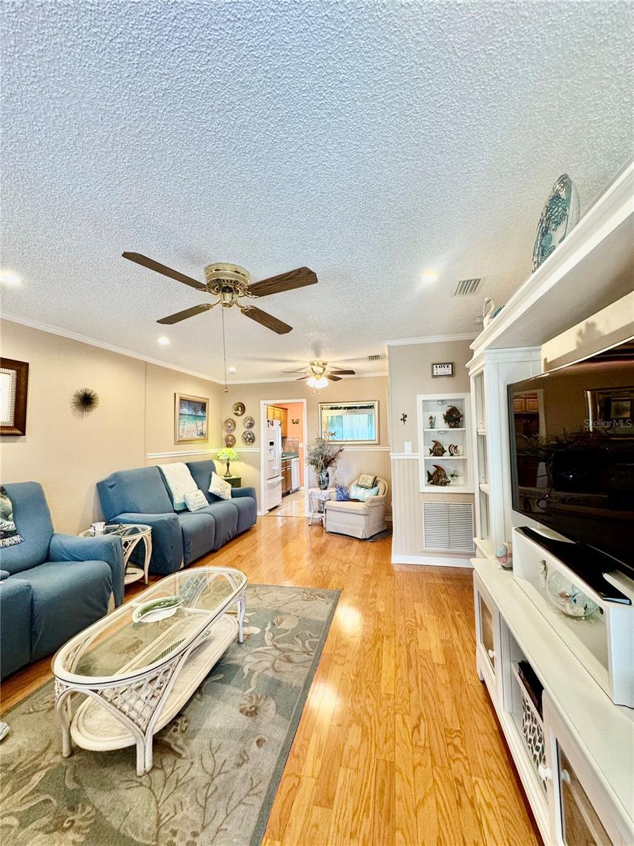 Image 3 of 18 For 10036 63rd Avenue N 23