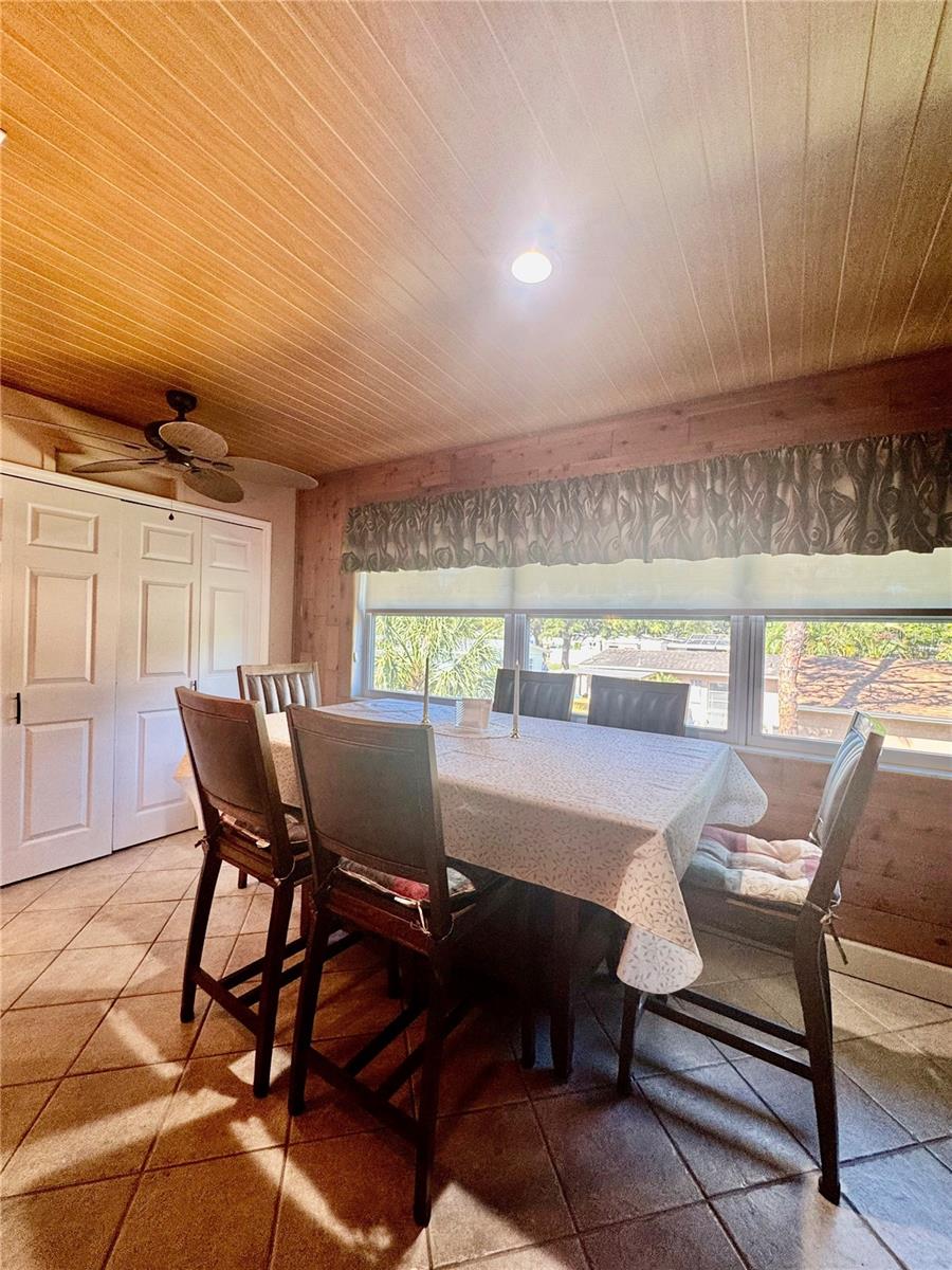 Image 9 of 18 For 10036 63rd Avenue N 23