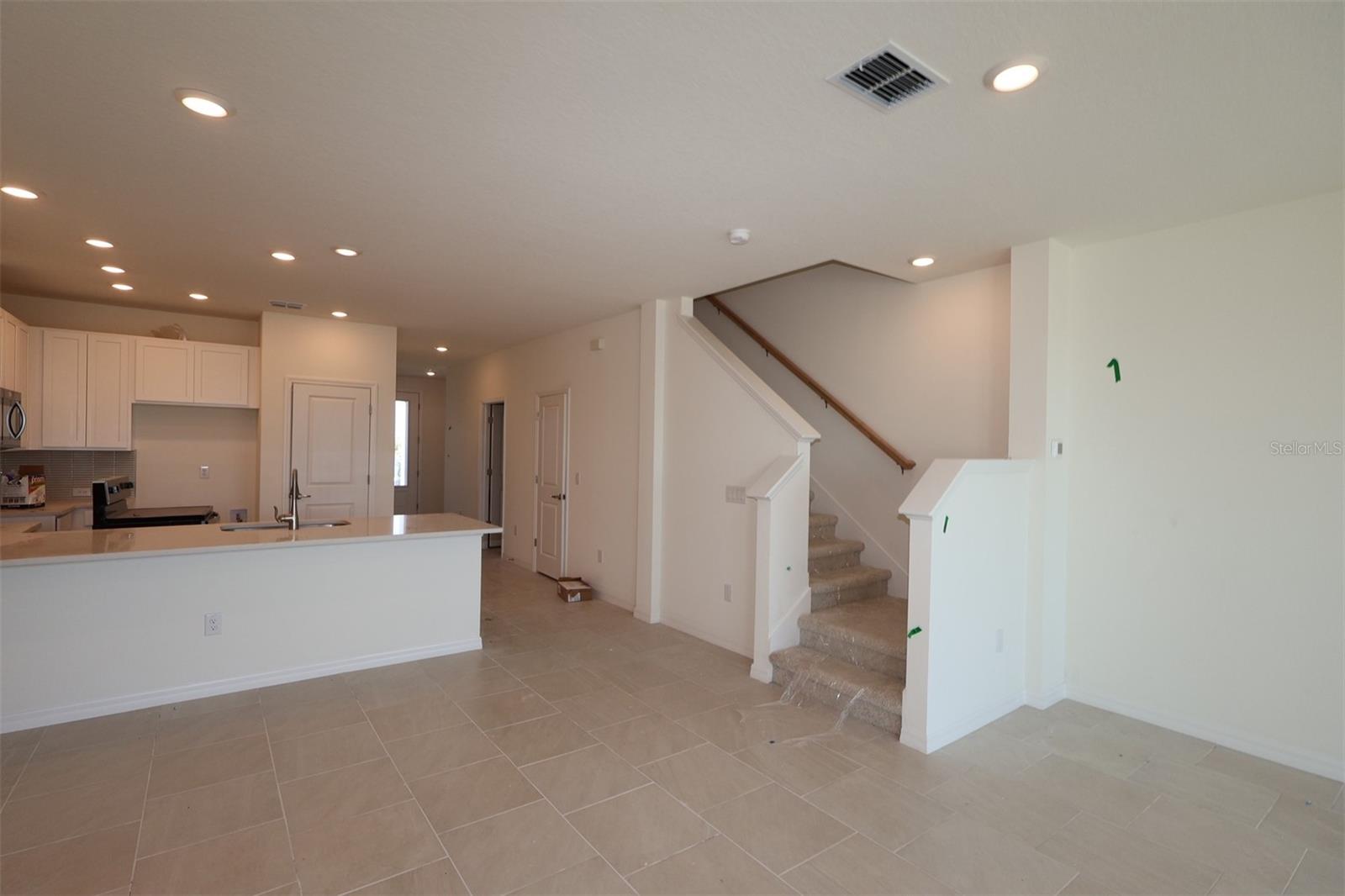 Image 5 of 9 For 6333 Jensen View Avenue