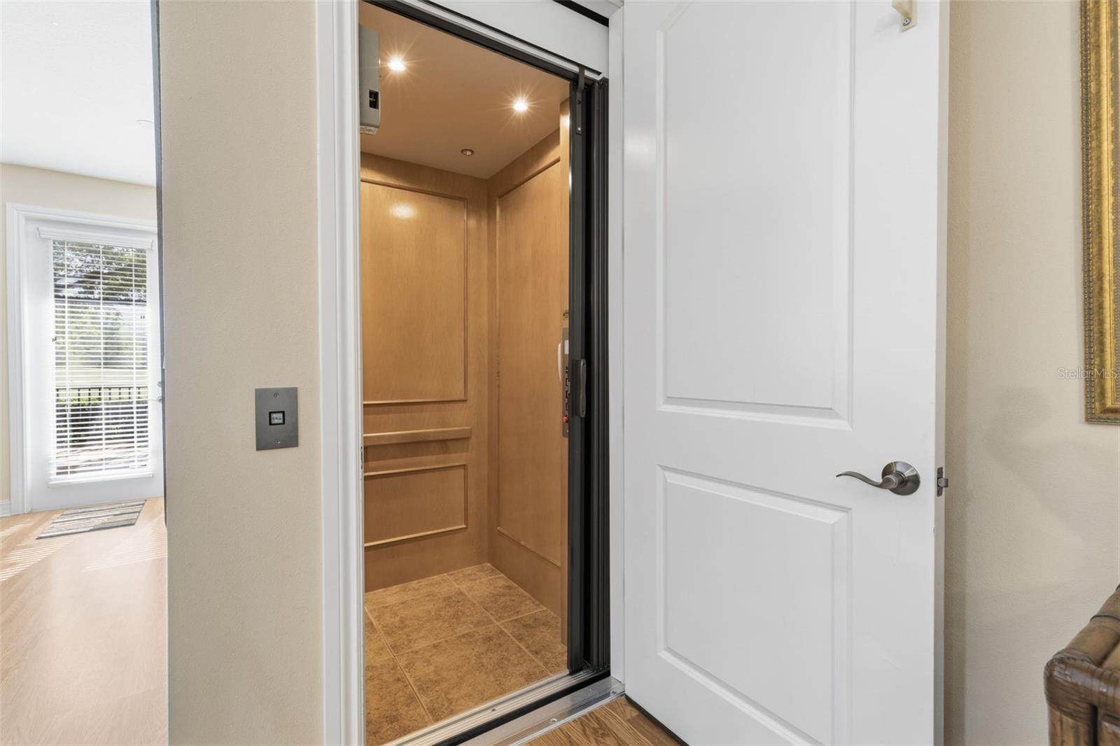 Image 17 of 55 For 4113 Courtside Way