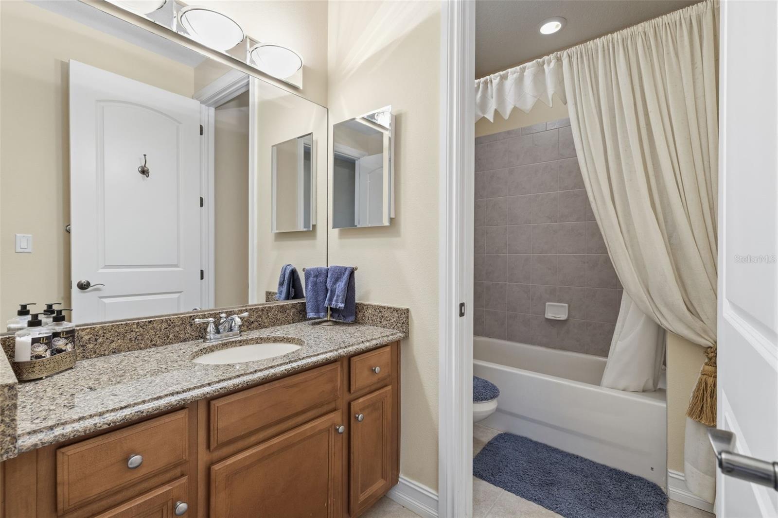 Image 28 of 55 For 4113 Courtside Way