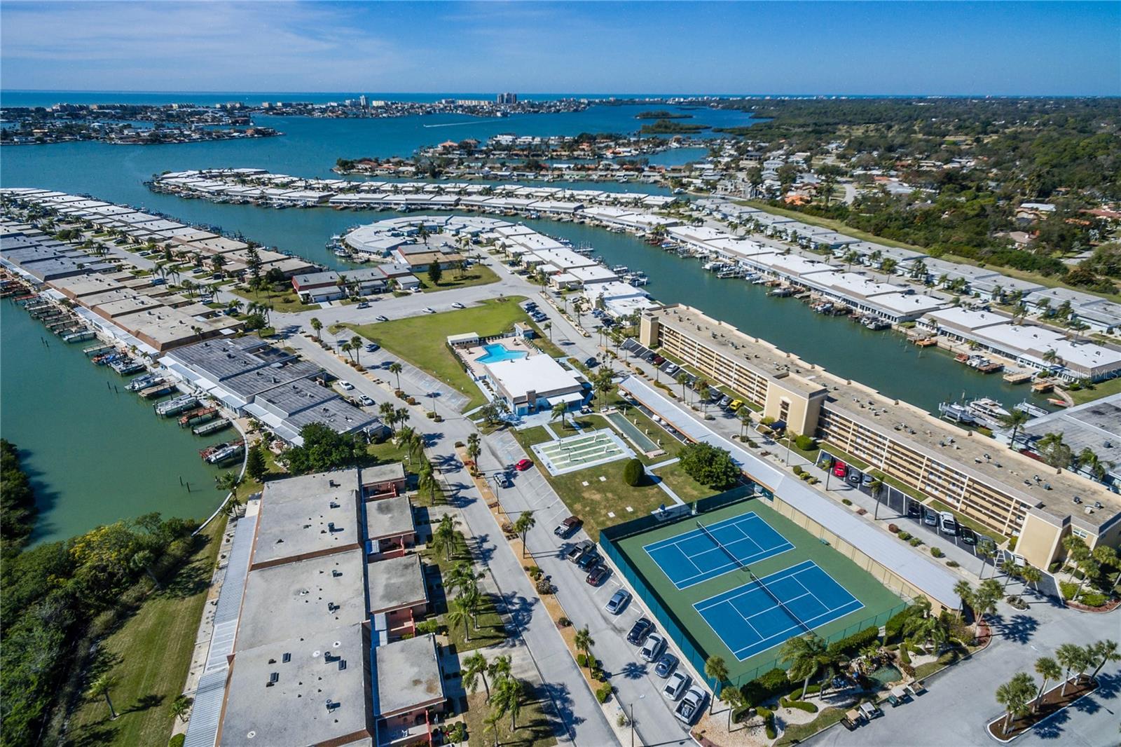 Image 31 of 43 For 1 Boca Ciega Point Boulevard 204