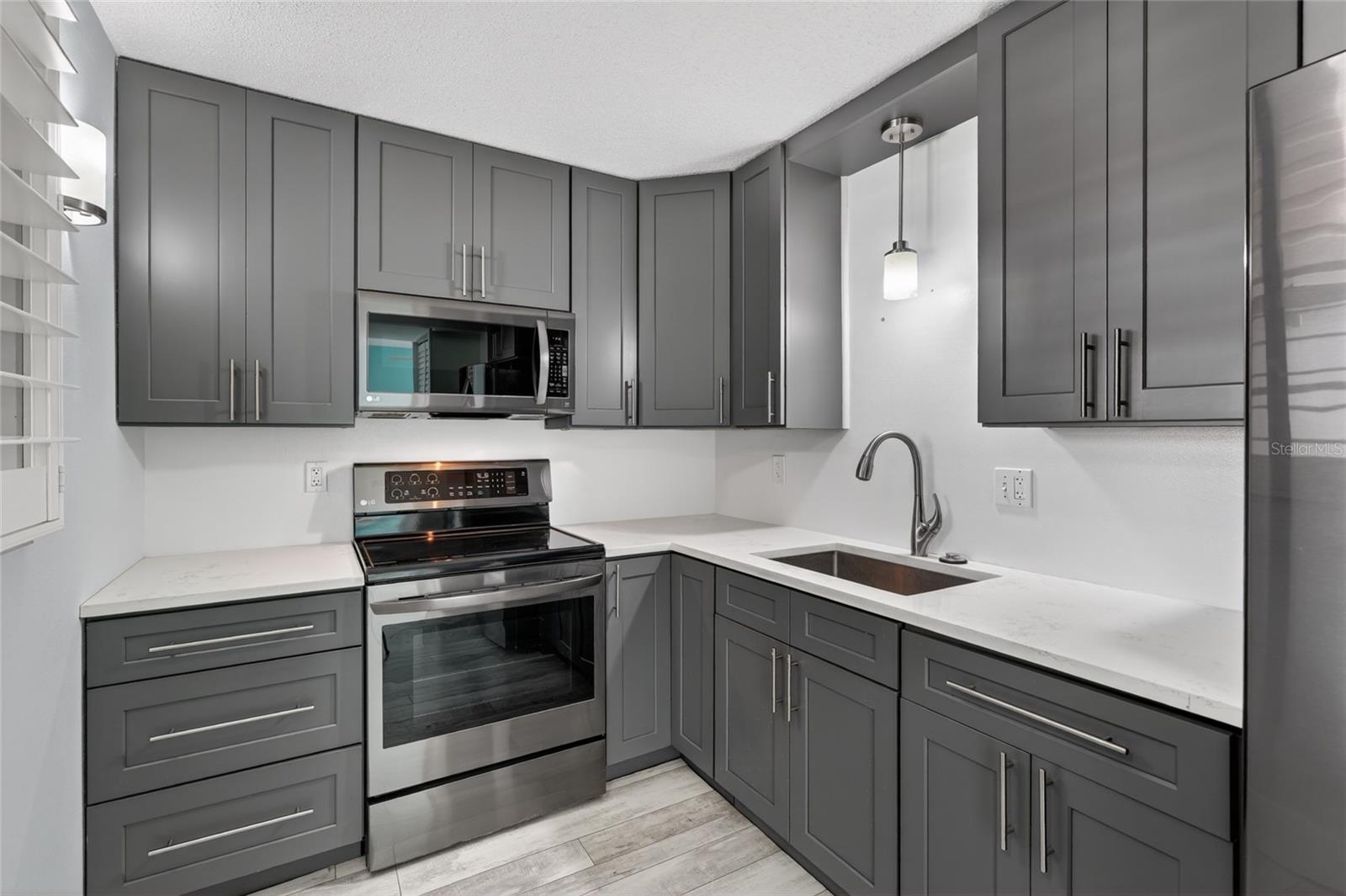 Image 8 of 33 For 7465 Bay Island Drive S 217