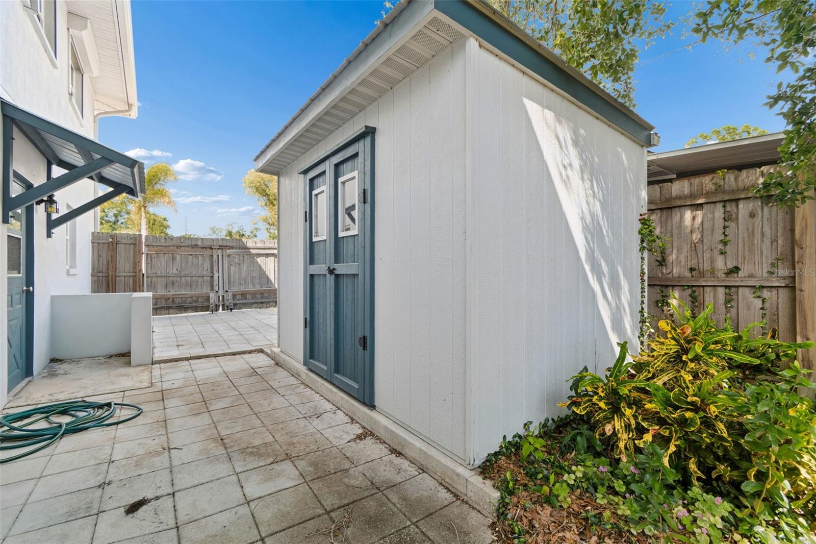 Image 33 of 39 For 13548 Bellewood Avenue