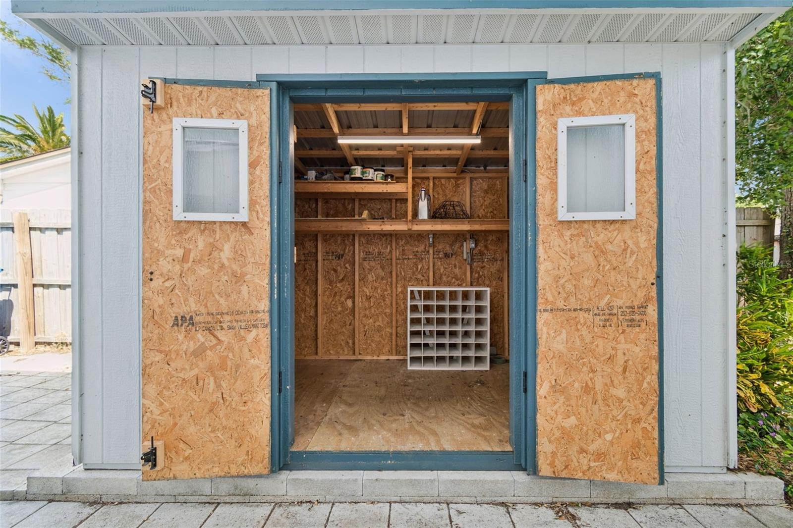 Image 34 of 39 For 13548 Bellewood Avenue