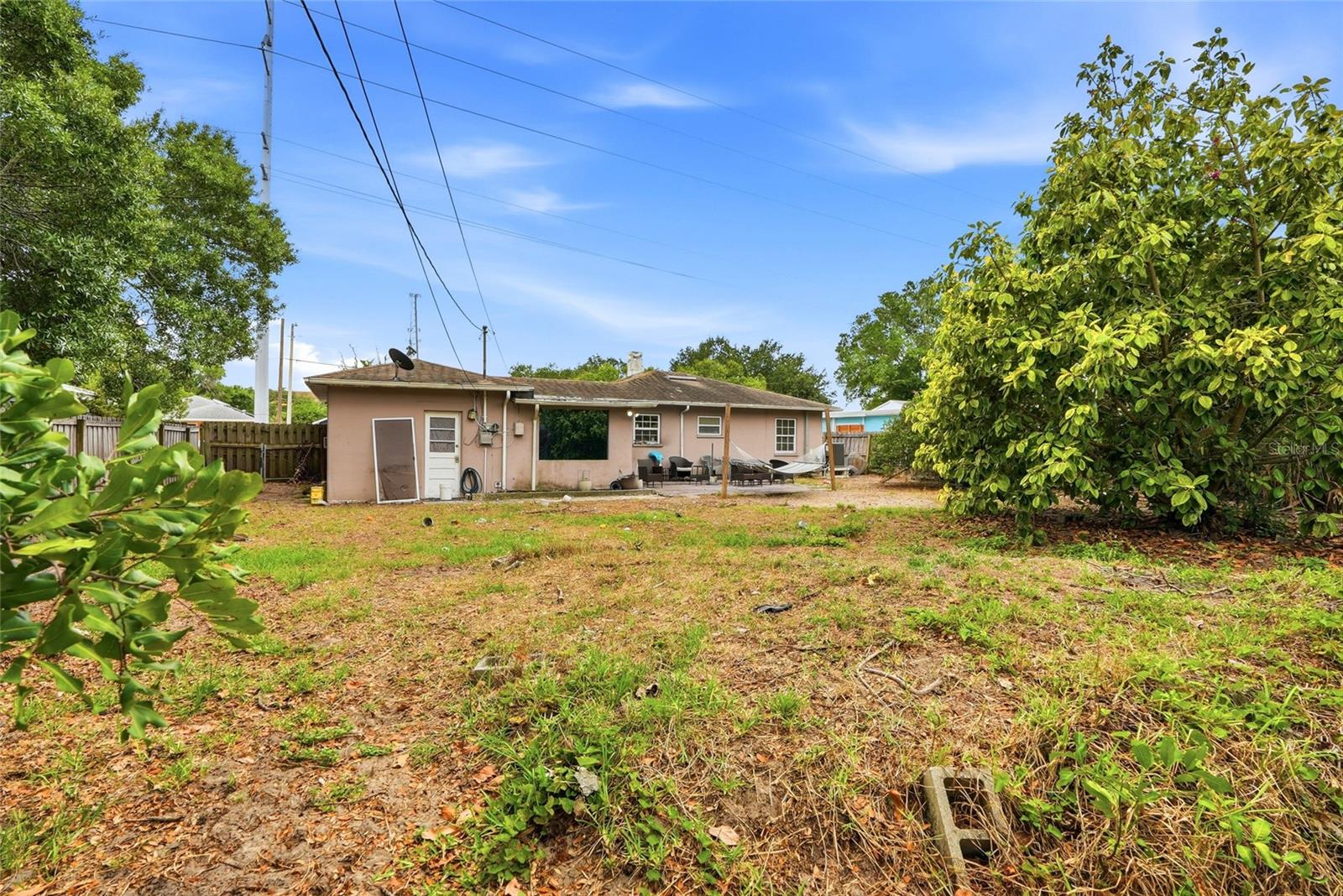Image 24 of 37 For 10895 71st Avenue