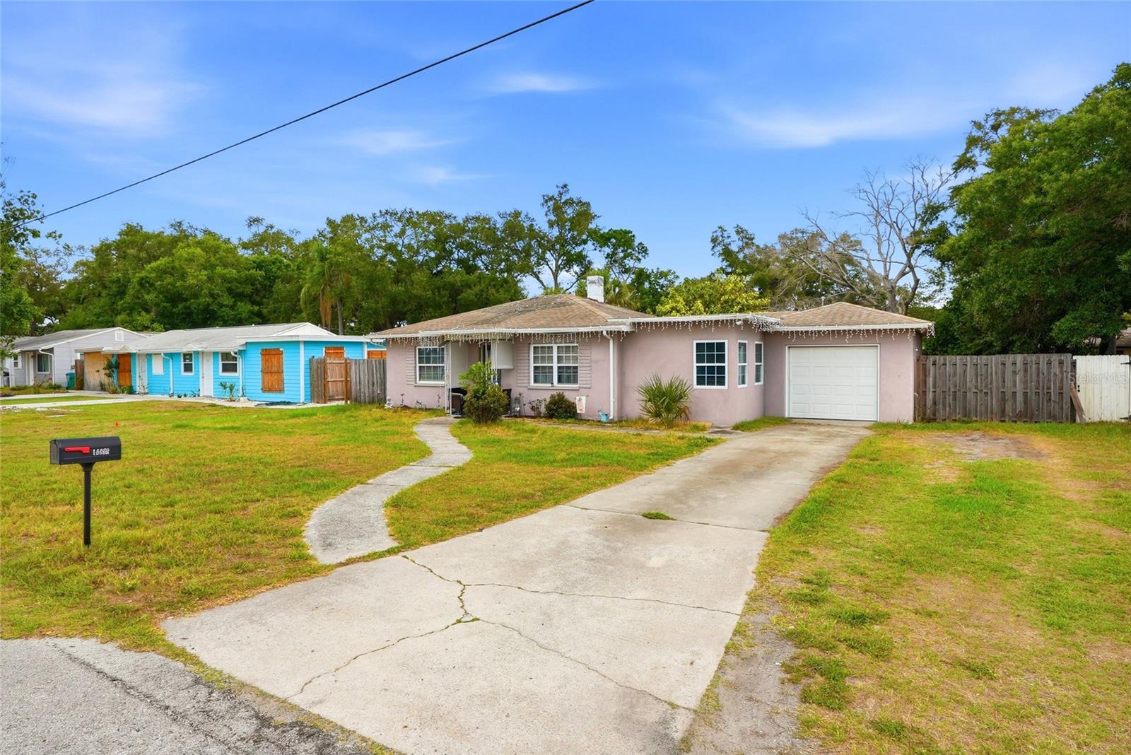 Image 3 of 37 For 10895 71st Avenue