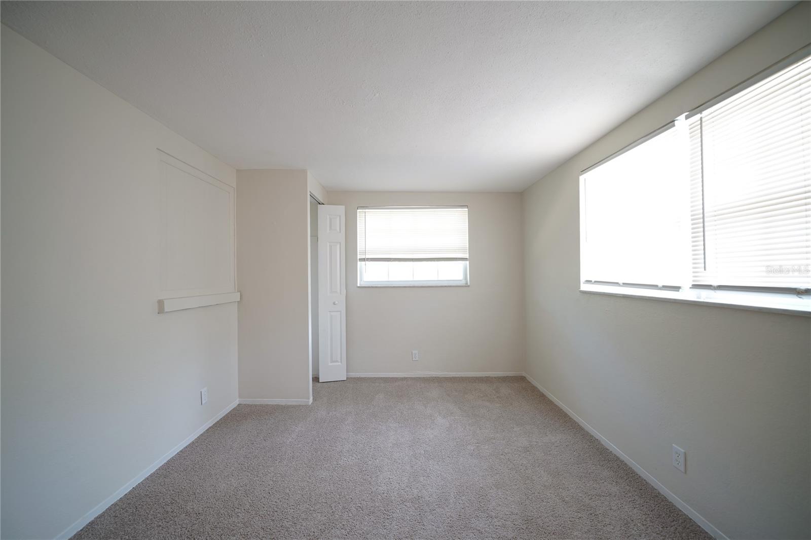 Image 8 of 22 For 2312 32nd Avenue N