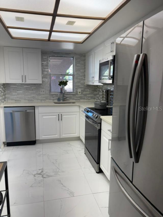 Image 2 of 15 For 9700 Starkey Road 113