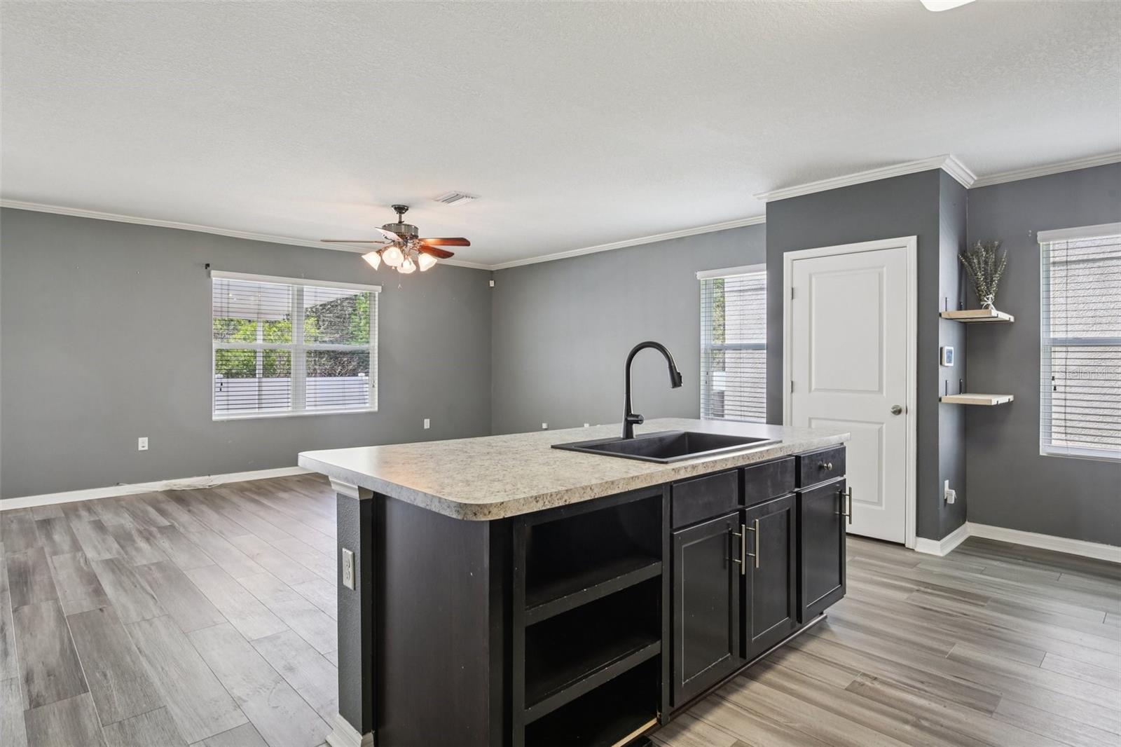 Image 14 of 52 For 814 Wiltonway Drive