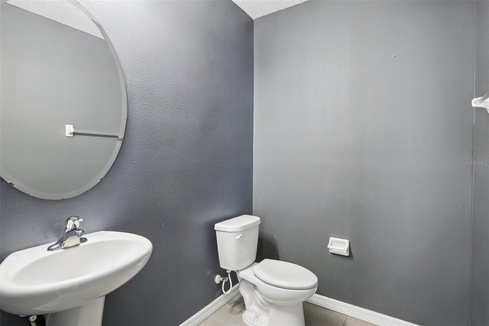 Image 17 of 52 For 814 Wiltonway Drive