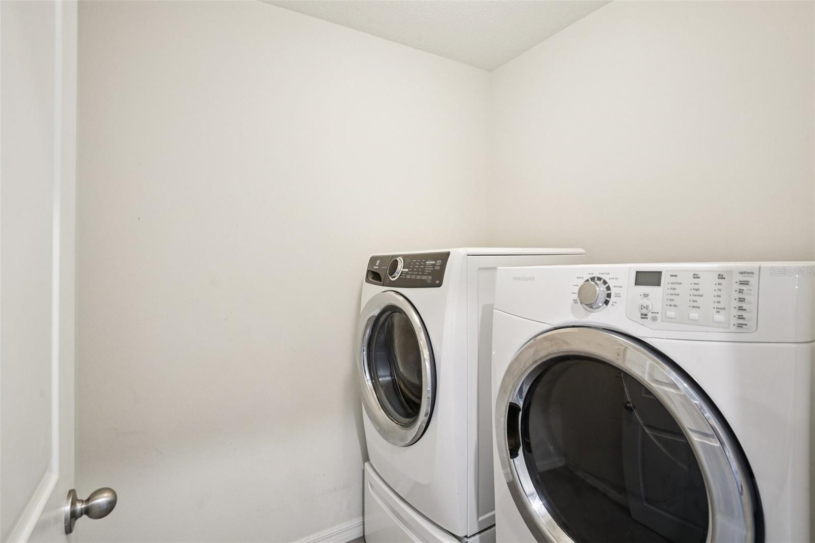 Image 34 of 52 For 814 Wiltonway Drive