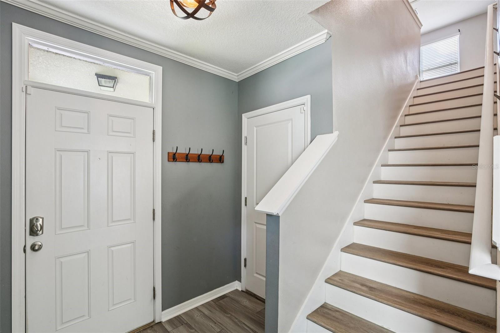 Image 5 of 52 For 814 Wiltonway Drive