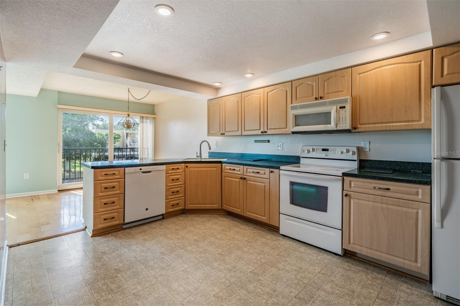 Image 10 of 31 For 225 Country Club Drive 1209