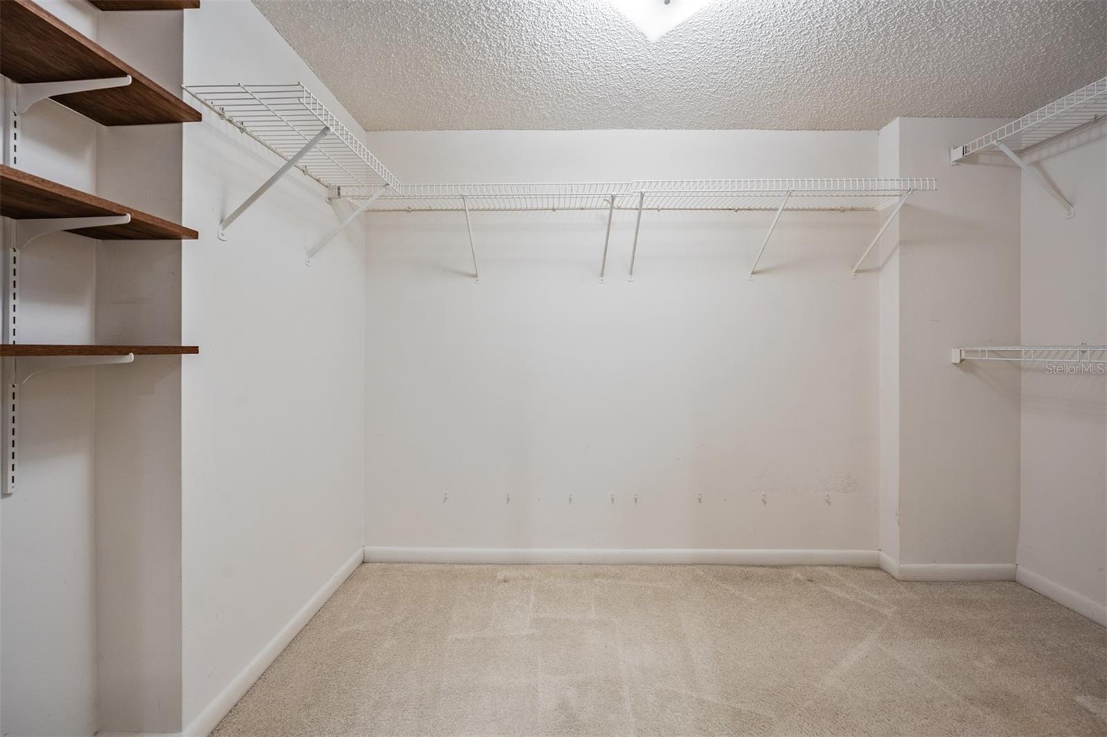 Image 19 of 31 For 225 Country Club Drive 1209