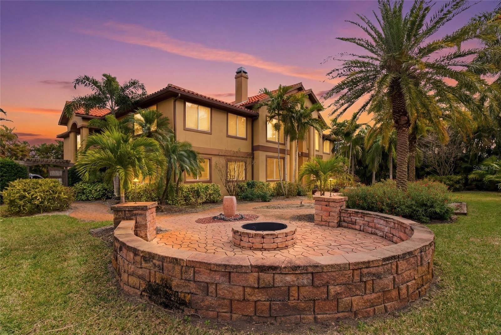 Image 2 of 56 For 303 Sunny Lane