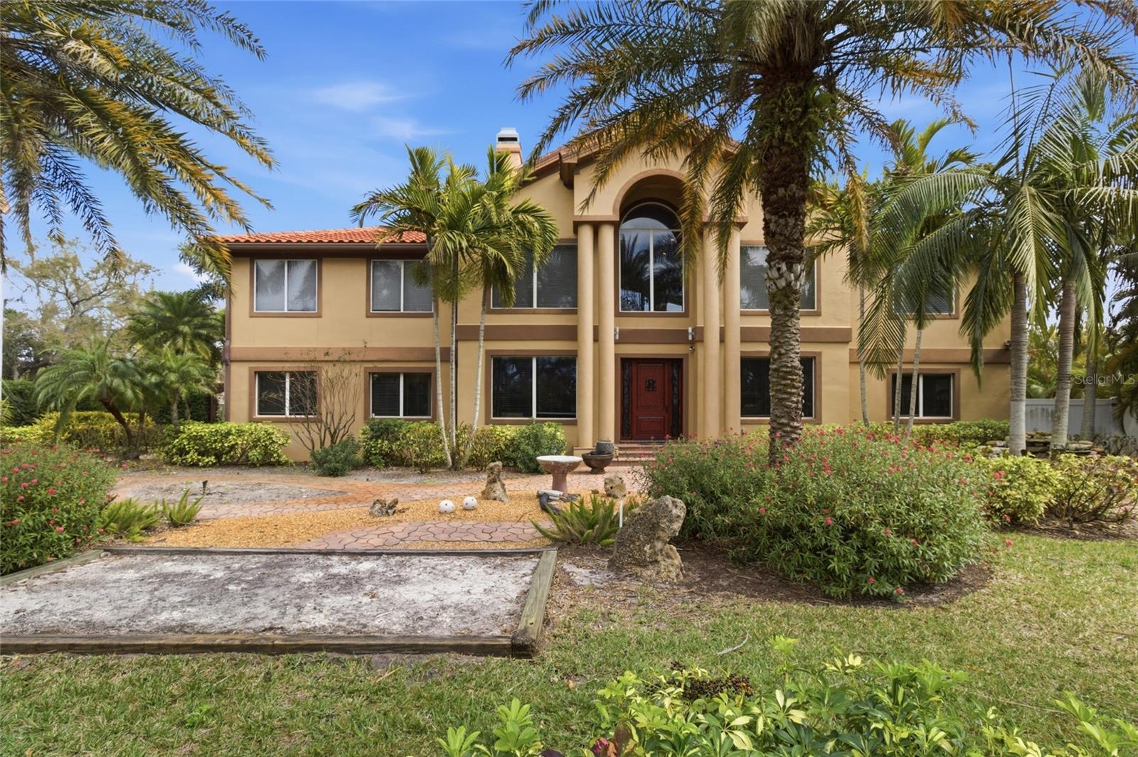 Image 5 of 56 For 303 Sunny Lane