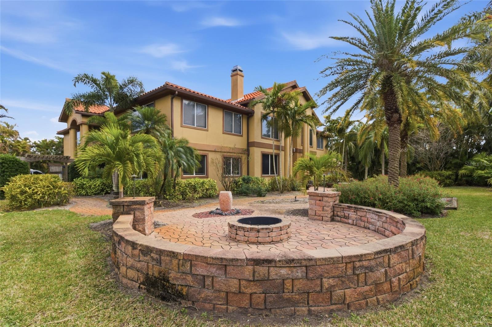 Image 6 of 56 For 303 Sunny Lane