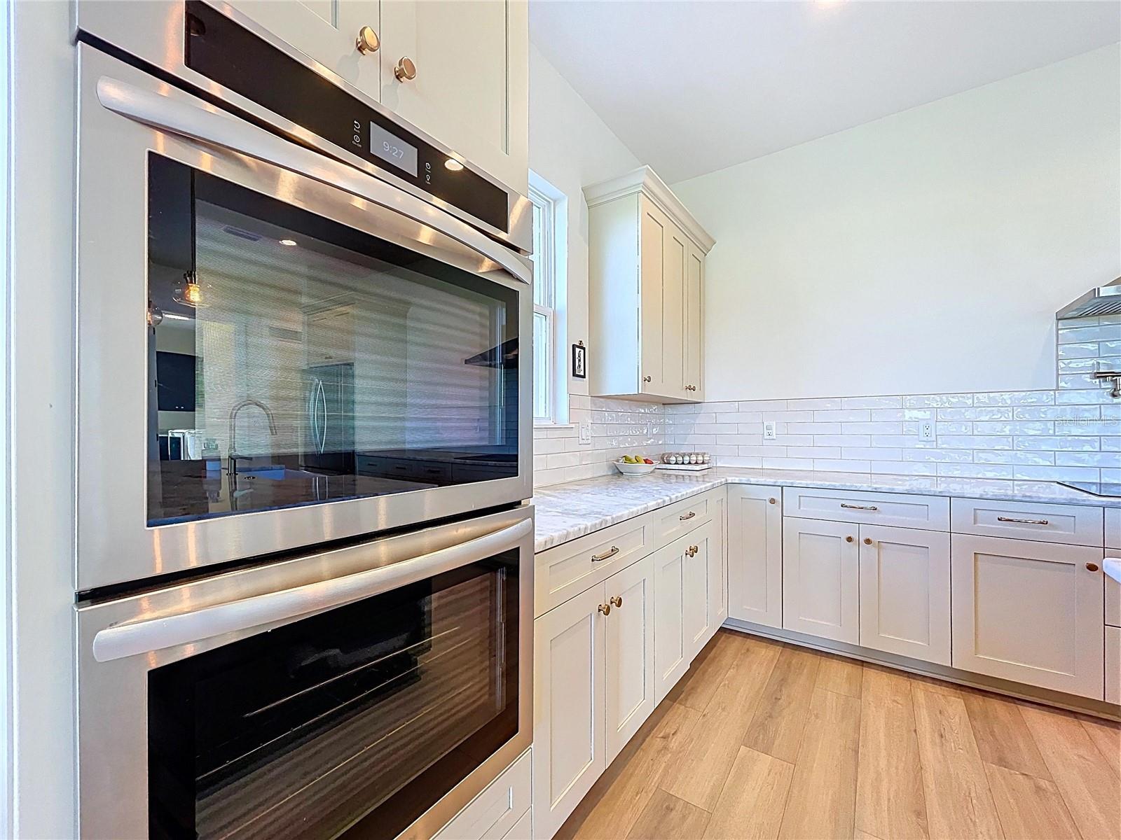 Image 11 of 39 For 3063 English Road