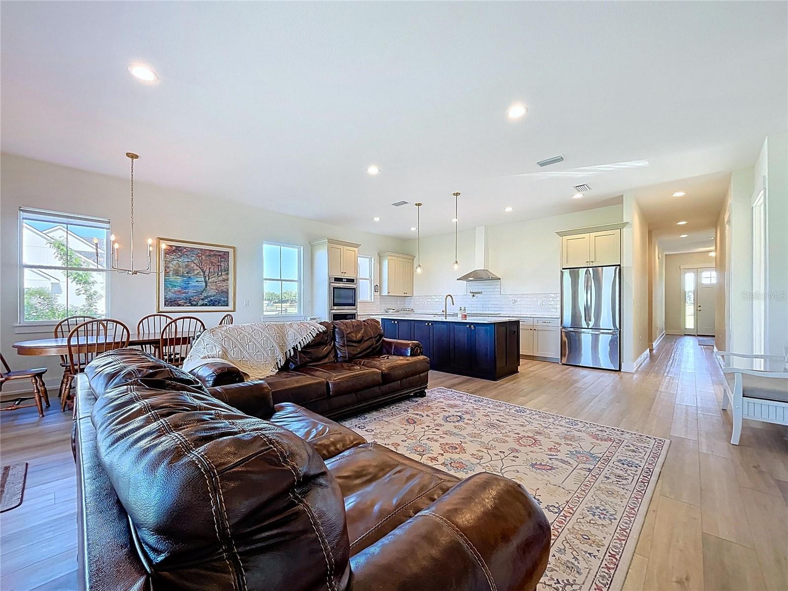 Image 17 of 39 For 3063 English Road