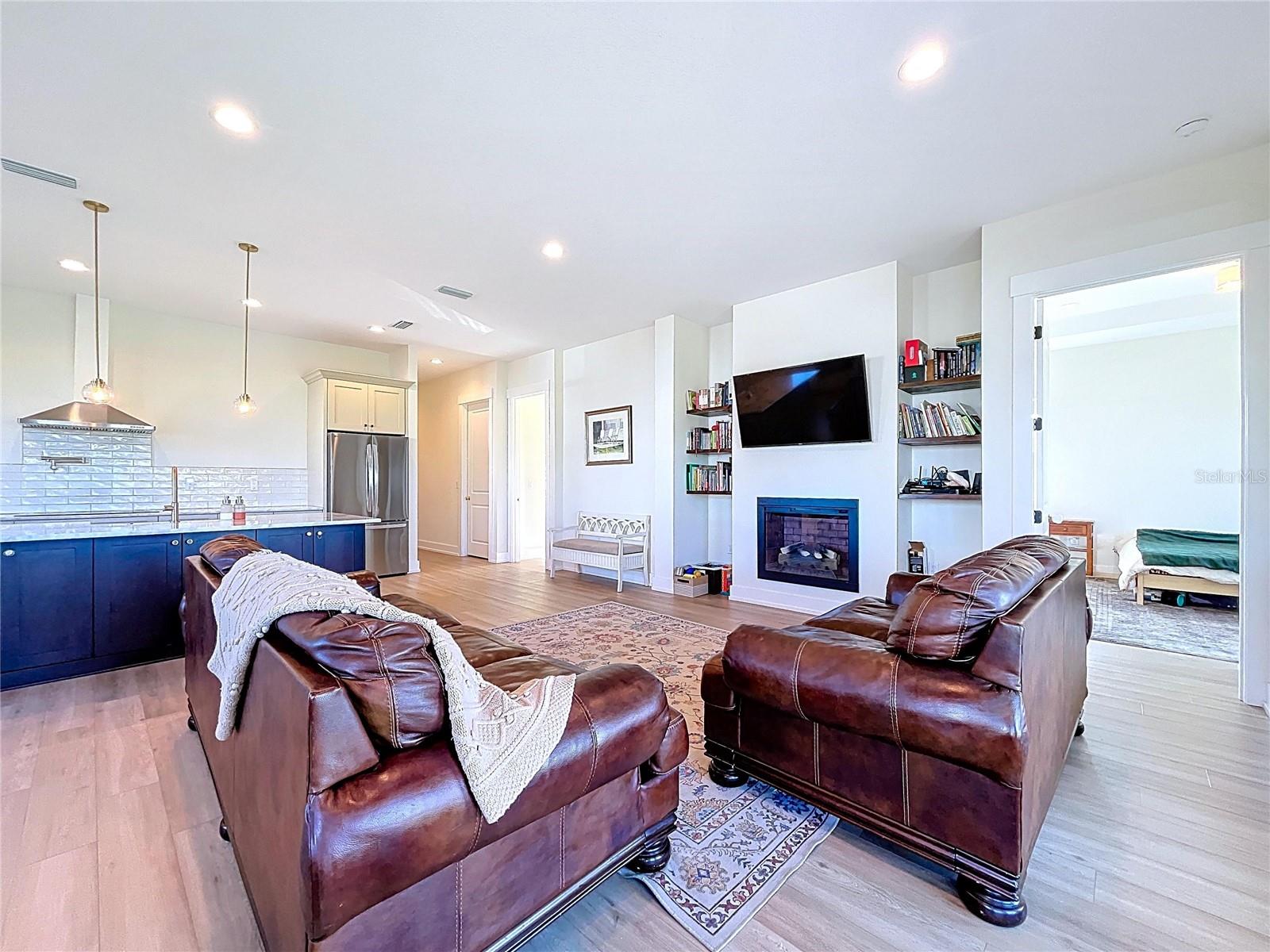 Image 20 of 39 For 3063 English Road