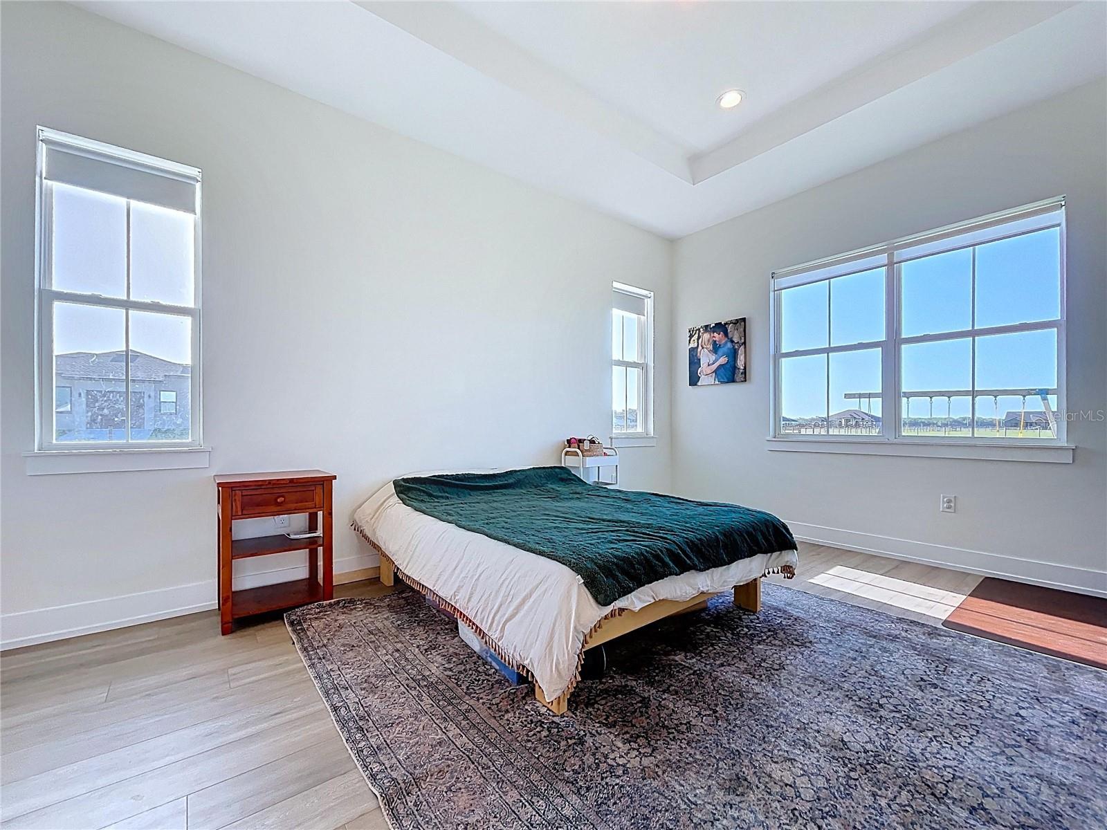 Image 21 of 39 For 3063 English Road