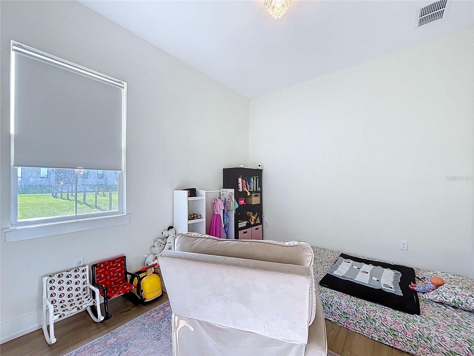 Image 27 of 39 For 3063 English Road