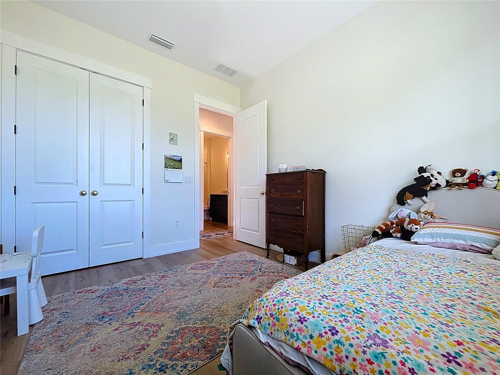 Image 28 of 39 For 3063 English Road