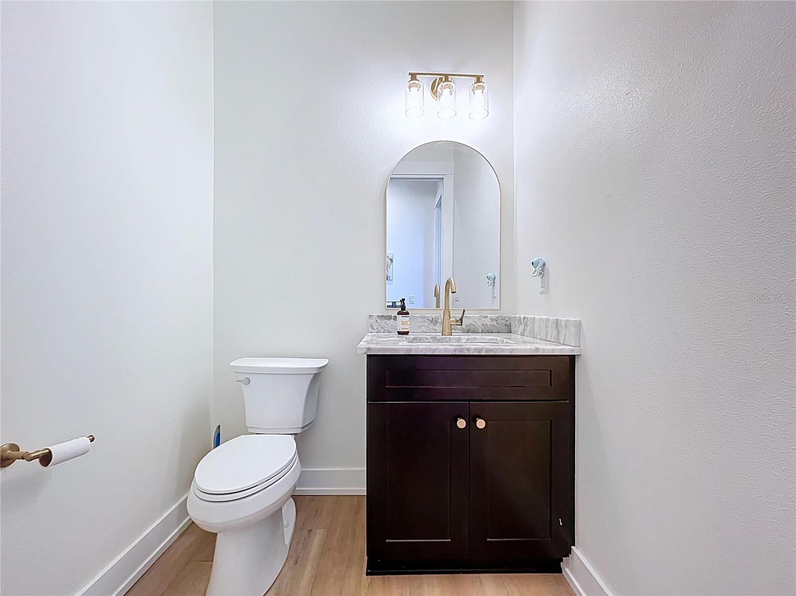 Image 31 of 39 For 3063 English Road