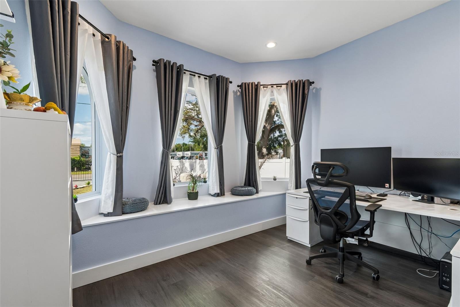 Image 32 of 66 For 106 122nd Avenue