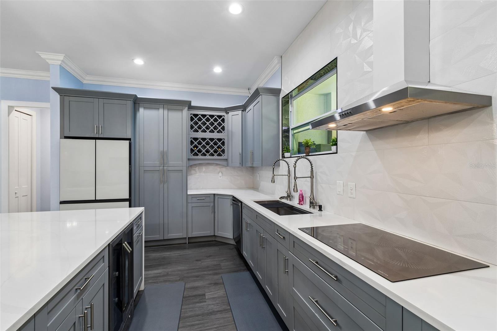 Image 9 of 66 For 106 122nd Avenue