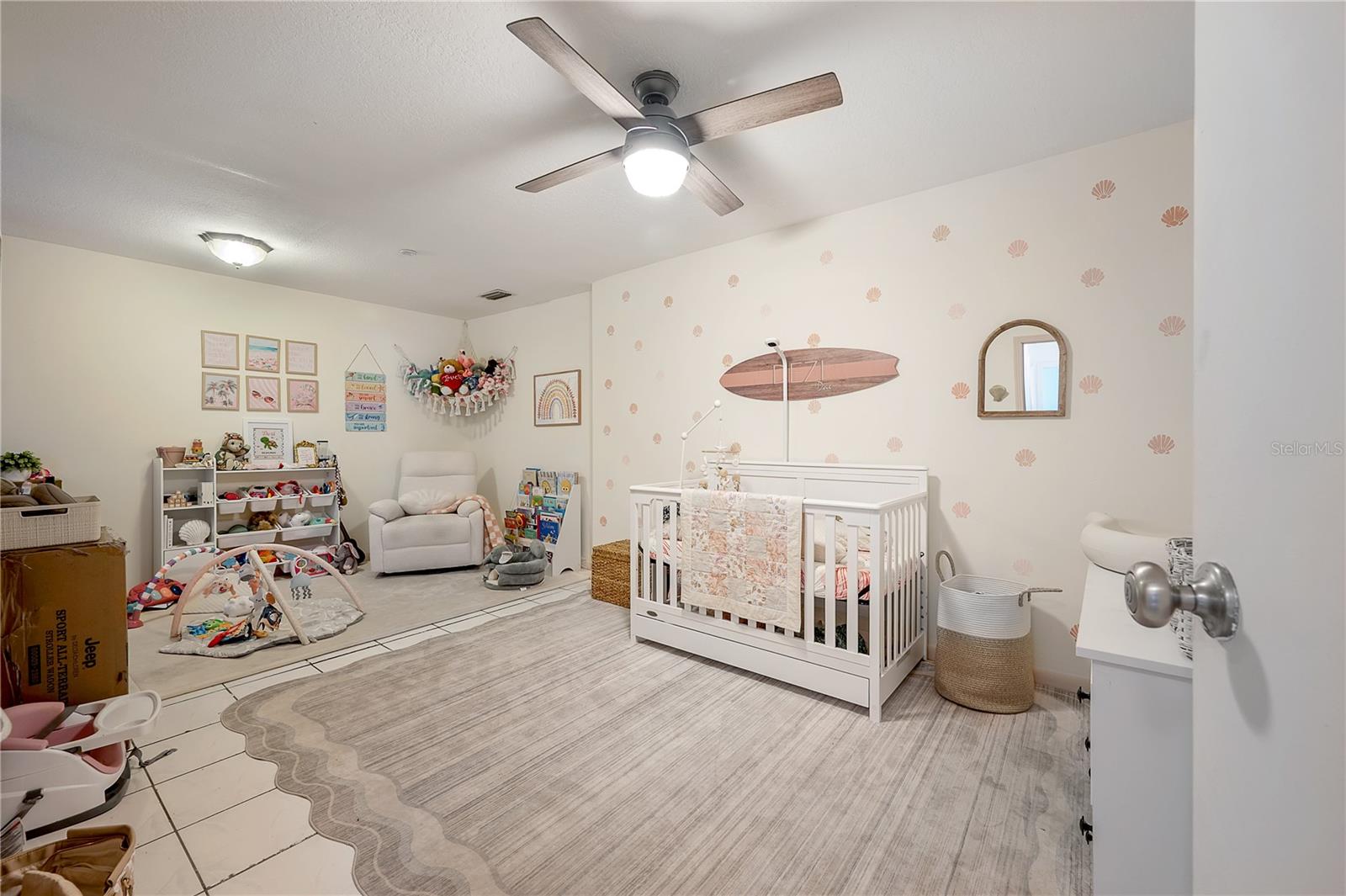 Image 14 of 21 For 2119 Henry Avenue