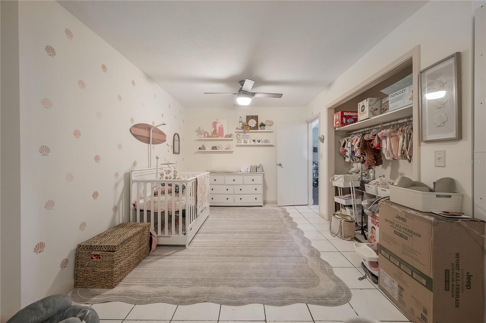 Image 15 of 21 For 2119 Henry Avenue