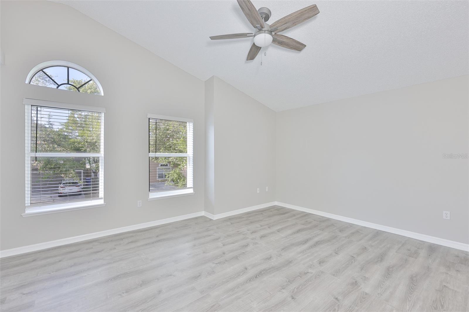 Image 11 of 40 For 10505 Opus Drive