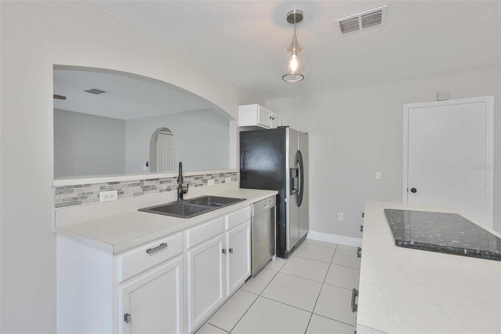 Image 20 of 40 For 10505 Opus Drive