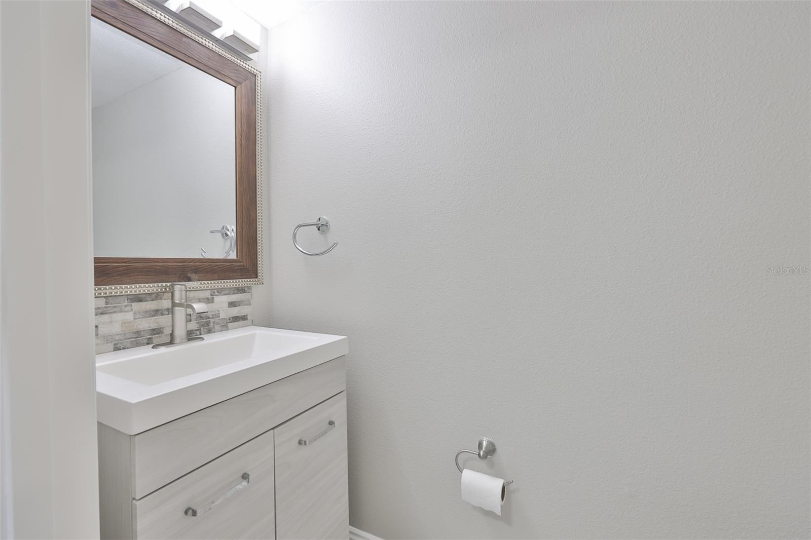 Image 22 of 40 For 10505 Opus Drive