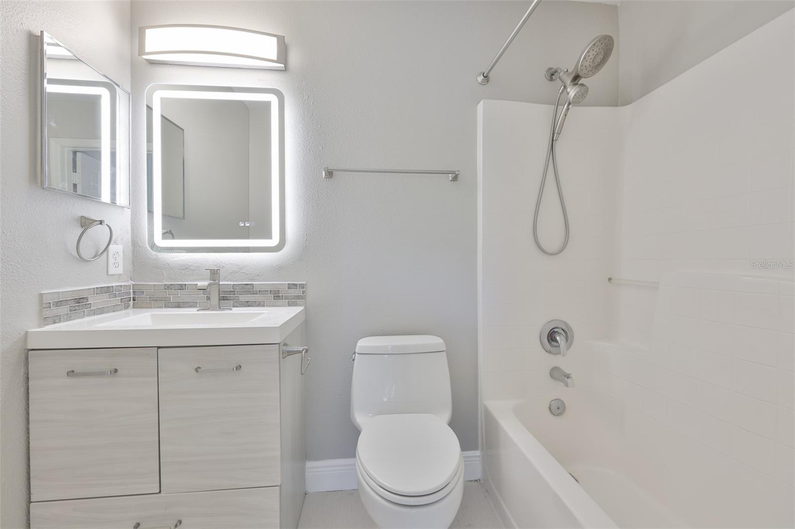 Image 27 of 40 For 10505 Opus Drive