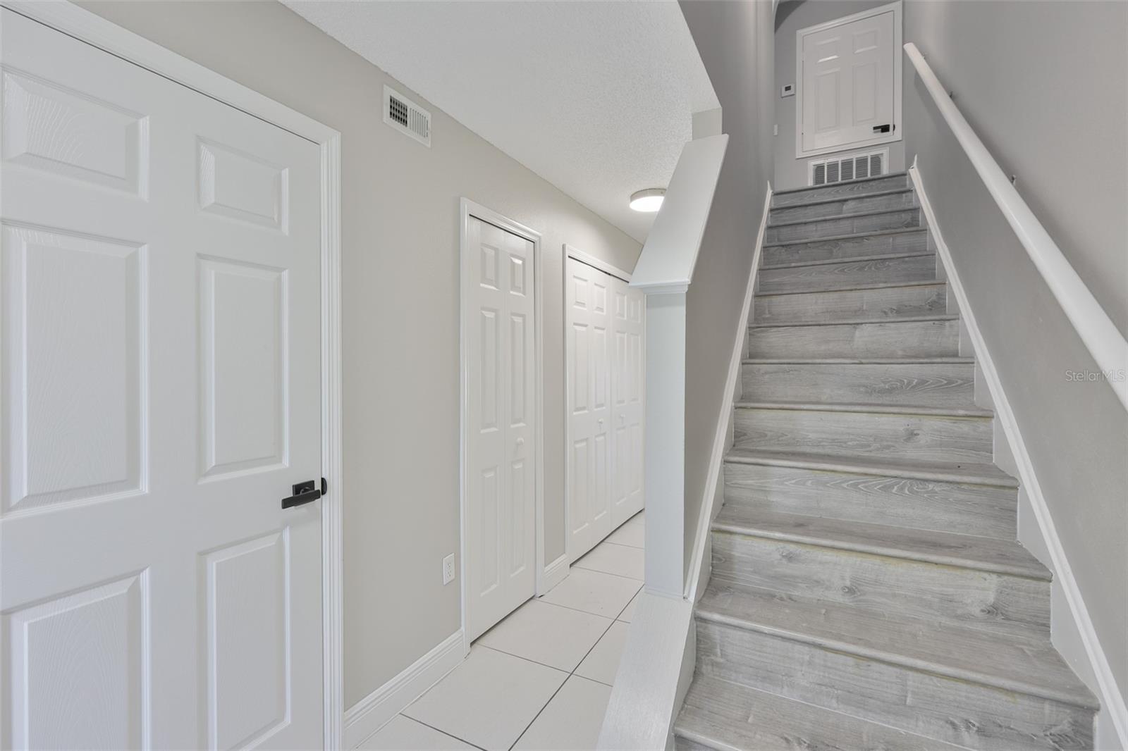 Image 6 of 40 For 10505 Opus Drive