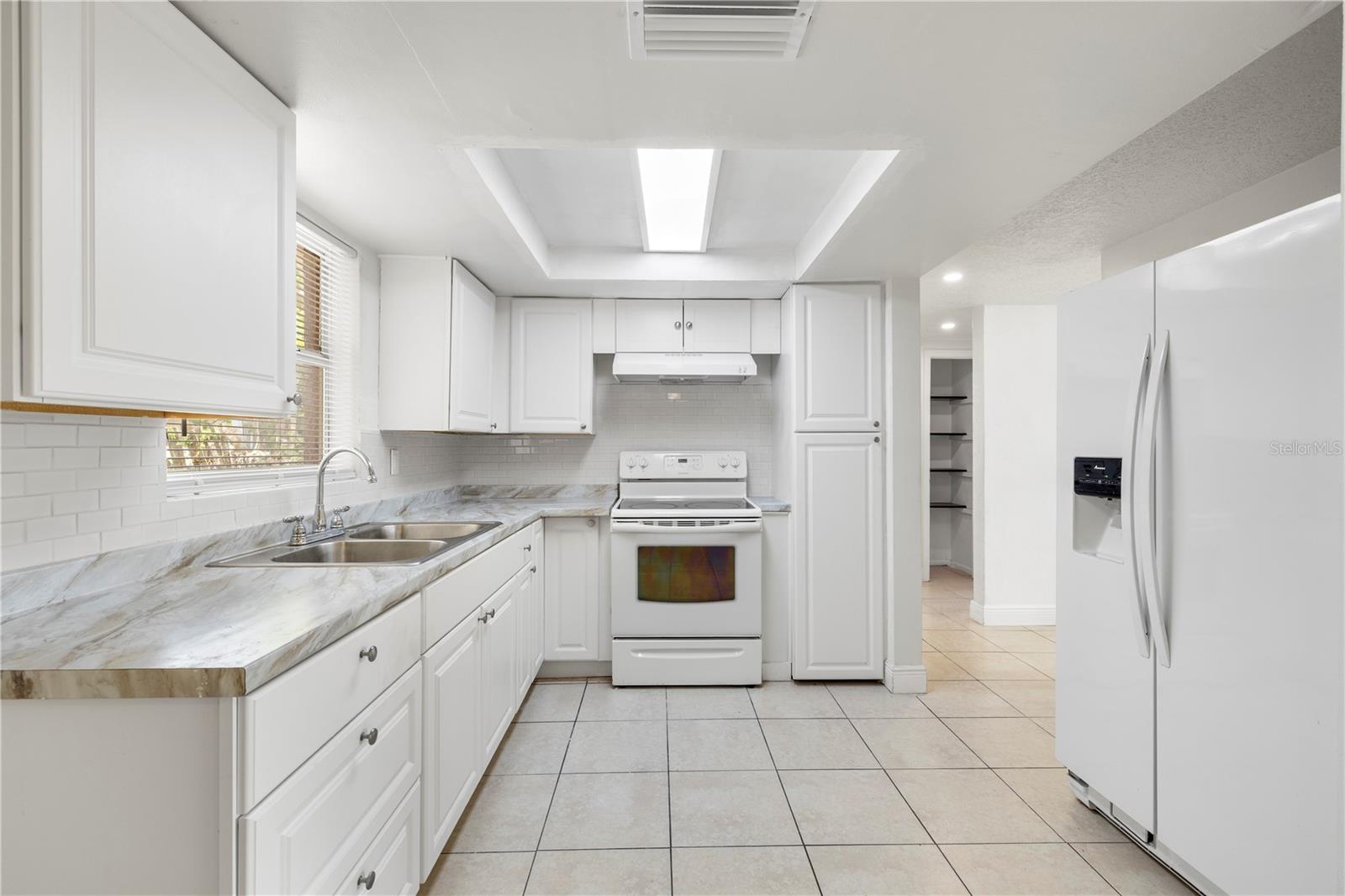 Image 11 of 43 For 10803 Hyssop Street