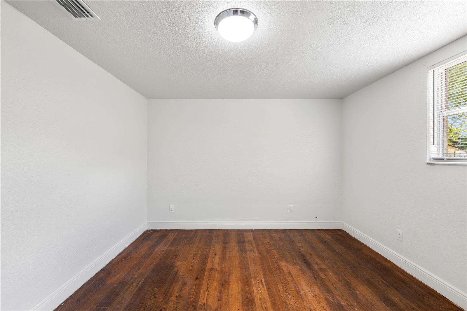 Image 18 of 43 For 10803 Hyssop Street