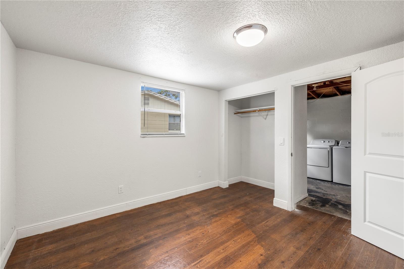 Image 19 of 43 For 10803 Hyssop Street