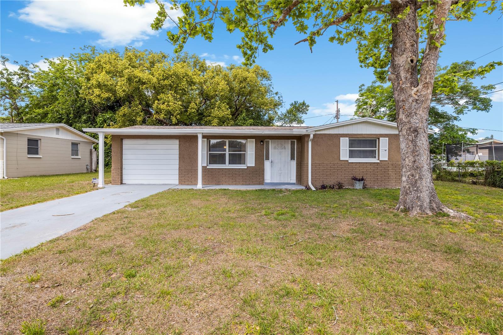 Image 2 of 43 For 10803 Hyssop Street