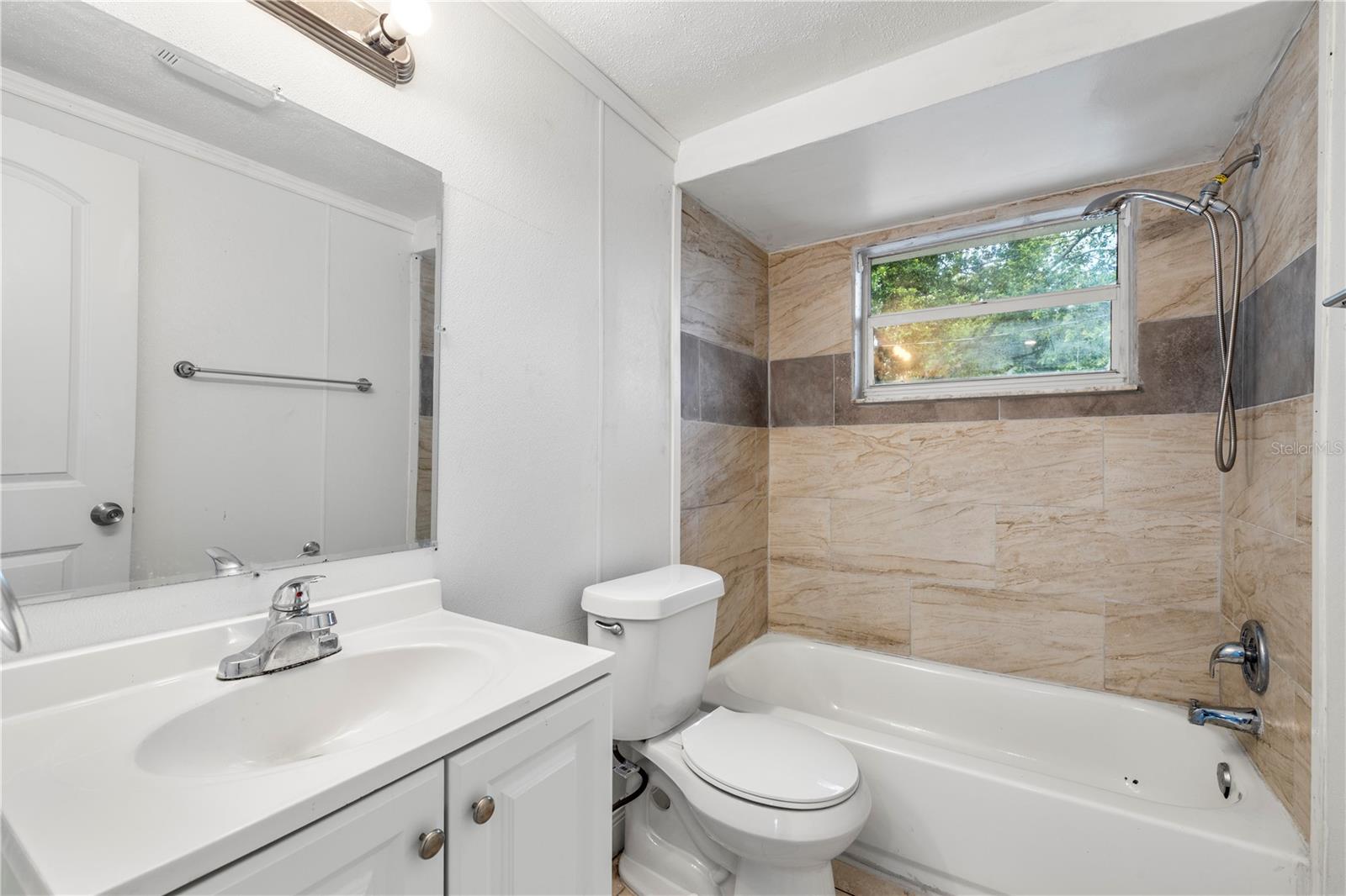 Image 20 of 43 For 10803 Hyssop Street