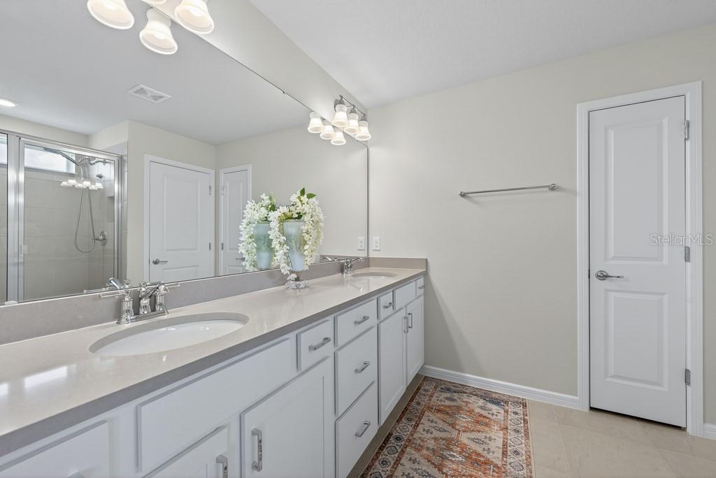 Listing photo id 24 for 12908 Brookside Moss Drive